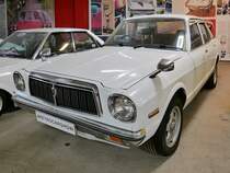 Toyota Chaser von 1977 in der Retro Car Show im Einkaufszentrum  Piterlend  in St. Petersburg, 17.2.18 