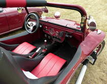Bausatz-Fahrzeug  Buggy , auf VW Käfer Basis, Blick in den Innenraum, warbird & oldtimer day Bremgarten 2017