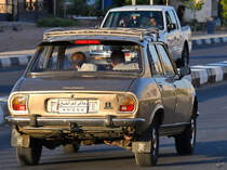 Ein Peugeot 504 Mitte Dezember 2018 in Medina auf der Sinai-Halbinsel.