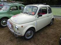 FIAT 500 aufgenommen am 04.08.2018, Vintage Cars & Bikes in Steinfort