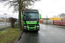MAN TGX am 27.01.19 in Hanau Hafen 