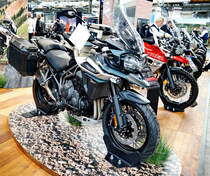 Triumph Tiger 1200 XCA. Dreizylinder Motor mit 1215ccm; 141PS bei 7600U/min. Foto: Berliner Motorrad Tage, BMT, 08.02.2019