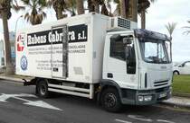 =Iveco Eurocargo Kühltransporter steht im Januar 2019 in Playa de las Americas zur Entladung