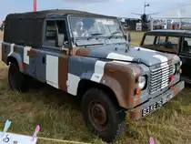 Ein Land Rover Defender Mitte Juli 2018 in Fairford.
