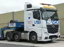 =MB Actros-Sattelzugmaschine rastet im Oktober 2018 an der A 7