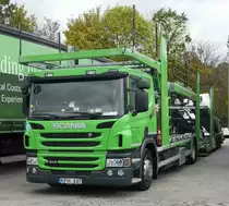 =Scania P 410 als Autotransporter steht im Oktober 2018 in Fulda Nord