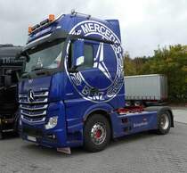 =MB Actros Sattelzugmaschine steht im Oktober 2018 in Fulda Nord