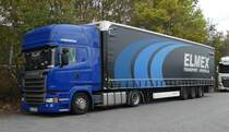 =Scania-Sattelzug der Spedition ELMEX steht im Oktober 2018 in Fulda Nord
