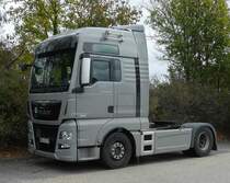 =MAN TGX-Sattelzugmaschine steht im Oktober 2018 in Fulda Nord