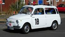 =Fiat 500 Giardiniera bei der DMV Classic-Tour im August 2018