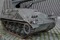 Ein Schützenpanzer kurz PzMrs (Hotchkiss Typ 51-2) im Militärhistorischen Museum der Bundeswehr. (Dresden, April 2017)