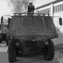 Der Alvis Stalwart MHLC (High Mobile Load Carrier) FV 623 mit Kran im Militärhistorischen Museum der Bundeswehr. (Dresden, April 2017)