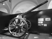 Die Versuchskanone  Bronzenes Rohr mit gezogener Seele in Feldlafette  aus dem Jahr 1864. (Militärhistorisches Museum der Bundeswehr Dresden, April 2017)