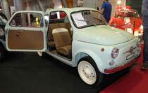=Fiat 500, gesehen bei den Retro Classics in Stuttgart, 03-2019