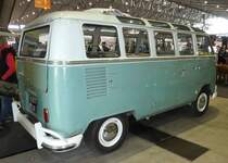 =VW T 1 Samba steht bei den Retro Classics in Stuttgart, 03-2019