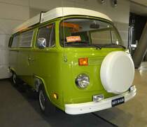 =VW T 2 steht bei den Retro Classics in Stuttgart, 03-2019