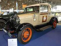 =Ford A Sport-Coupe steht bei den Retro Classics in Stuttgart, 03-2019