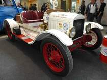 =Ford T, steht bei den Retro Classics in Stuttgart, 03-2019