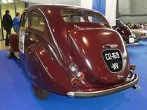 =Peugeot 402 B, ausgestellt bei den Retro Classics in Stuttgart, 03-2019