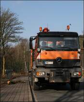 Atego 1828  PALIFT  der AM L�denscheid auf einem Parkplatz bei L�denscheid. (03.03.2009)