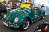=VW Käfer Cabrio, gesehen bei den Retro Classics in Stuttgart, 03-2019