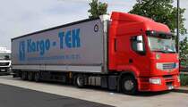 =Renault Sattelzug von Kargo-TEK steht auf einem Rastplatz an der A 66 im April 2019