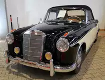 =MB 220 S, Bj. 1958, steht zum Verkauf bei der Technorama Kassel im März 2019