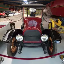 Ein Willys Knight 84B Touring-America Anfang April 2019 im Oldtimermuseum Prora.