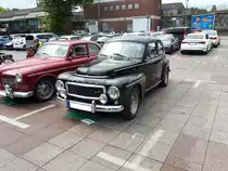 Volvo PV 544, gebaut von 1958 bis 1965. Der PV 544(PV steht für Personvagn) glich in der Urform sehr, seinem bereits 1947 vorgestellten Vorgänger. PV 444. Angetrieben wird der  Buckelvolvo  vom berühmten B18 Motor, einem Vierzylinderreihenmotor, der aus einem Hubraum von 1780 cm³ 68 PS leistet. Classicday der Werbegemeinschaft Essen-Borbeck am 05.05.2019.