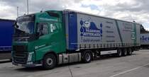 =Volvo FH transportiert einen Sattelauflieger von  DÄNISCHEN BETTENLAGER  im Mai 2019
