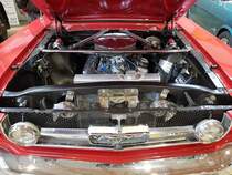 =Ford Mustang Motorraum, gesehen bei der Technorama Kassel im März 2019