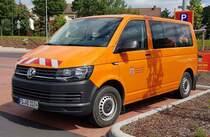 =VW T 6 der Hessischen Verwaltung für Bodenmanagement und Geoinformation steht im Mai 2019 in Fulda