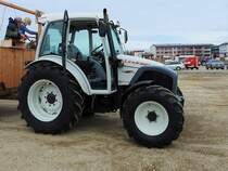 LINDNER Geo-Trac63, gewährt einen Blick in die Fahrerkabine; 190224