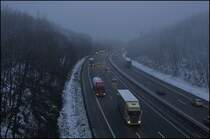 Hier sieht man sch�n den Vergleich zwischen dem Scania von RUUD BROST mit viel Beleuchtung und  Flottenfahrzeugen  mit keinen Lampenb�geln etc.