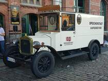 Fleur de Lys Newark auf Ford Basis in Hamburg am 14.10.2018