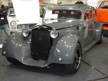 =MB 170  Hot Rod , Bj. 1952, 184 PS, 2934 ccm, steht bei der Technorama im Kassel zum Verkauf. Angetrieben wird das Fahrzeug durch einen 3 l V6-Motor vom Alfa Romeo. 03-2019