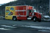 Werbe LKW der Firma MC Donalds aufgenommen im 2003 an der Raststtte Glarnerland.