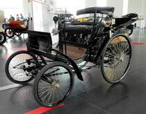 =Benz Velo, Bj. 1898, 1 Zyl. 4-takt, 1045 ccm, 1,5 später 3,5 PS, ausgestellt im Audi-Museum Ingolstadt im April 2019.