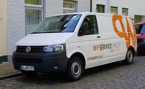 =VW T 5 von WP steht im Mai 2019 in Friedrichstadt