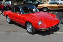 Alfa Romeo Spider Bj 1976, 4 Zyl., 2000 ccm, 126 Ps, gesehen beim Oldtimertreff in Remich. 14.Juli 2019