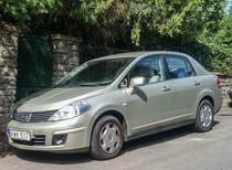 Nissan Tiida I. Foto: Pecs (HU), Juni 2019.