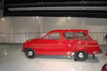 Profilansicht eines Saab 95 des Modelljahres 1961. Saab-Museum Trollhättan am 04.07.2007.