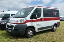 =Peugeot Boxer des DRK KV MÜGGELSPREE, steht auf dem Besucherparkplatz der Rettmobil 2019 in Fulda, 05-2019