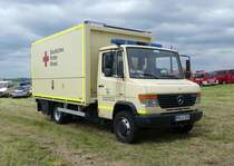 =MB Vario vom DRK, abgestellt auf dem Besucherparkplatz der Rettmobil 2019 in Fulda, 05-2019