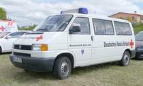 =VW T 4 vom DRK Breitschaft ALTES AMT, abgestellt auf dem Besucherparkplatz der Rettmobil 2019 in Fulda, 05-2019