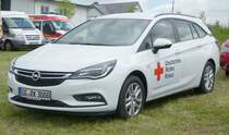=Opel Astra des DRK GROß-GERAU, steht auf dem Besucherparkplatz der Rettmobil 2019 in Fulda, 05-2019