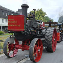 Der Dampftraktor  The Menneapolis  war im Juli 2019 in Altenbeken ausgestellt.