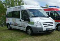 =Ford Transit der Feuerwehr ÖSTRICH-WINKEL, gesehen auf dem Besucherparkplatz der Rettmobil 2019 in Fulda, 05-2019