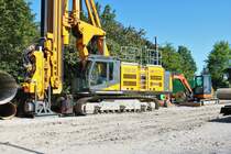 Hermann Koth ABI TM22 am 11.08.19 in Frankfurt Riederwald durch den Zaun fotografiert