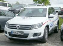 =VW Tiguan von  HospiTrans  steht auf dem Parkplatz der Rettmobil 2019 in Fulda, 05-2019